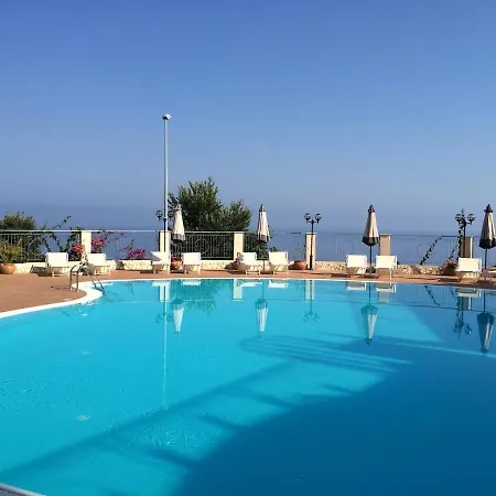 Excellent With Super View *